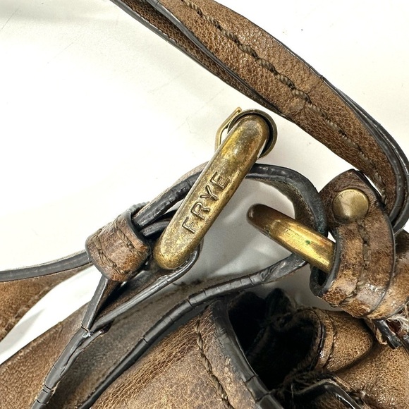 Frye Cameron Magazine Crossbody Bag Brown Leather Purse Distressed Satchel DB875 - Picture 8 of 16